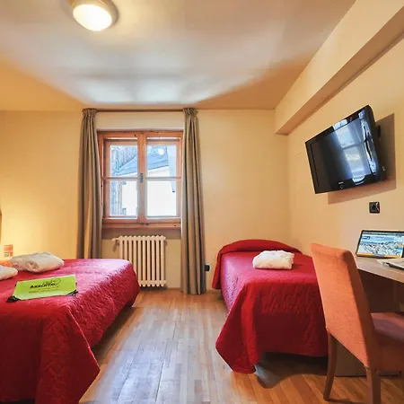 Mondole - Azzurro Club 3* 프라토 네보소