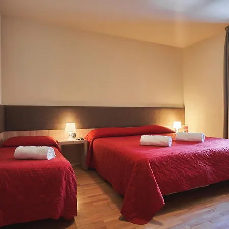 Hotel Mondole - Azzurro Club