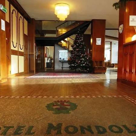 Szálloda Mondolé - Azzurro Club Prato Nevoso