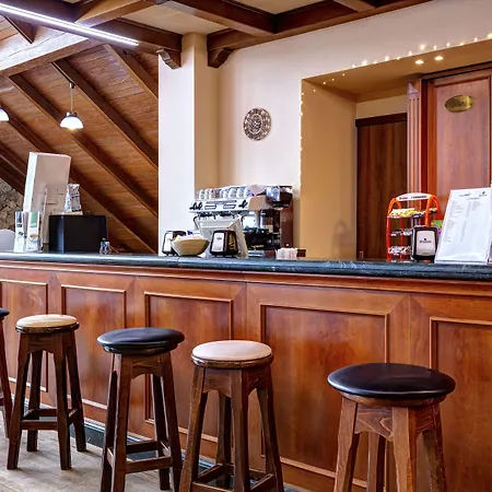 Hotel Mondole - Azzurro Club