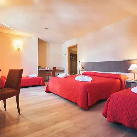 Hotel Mondole - Azzurro Club