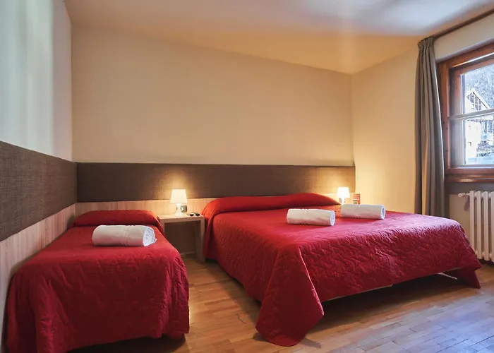 Hotel Mondole - Azzurro Club